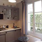 Petit Paris - Oasis In Marais