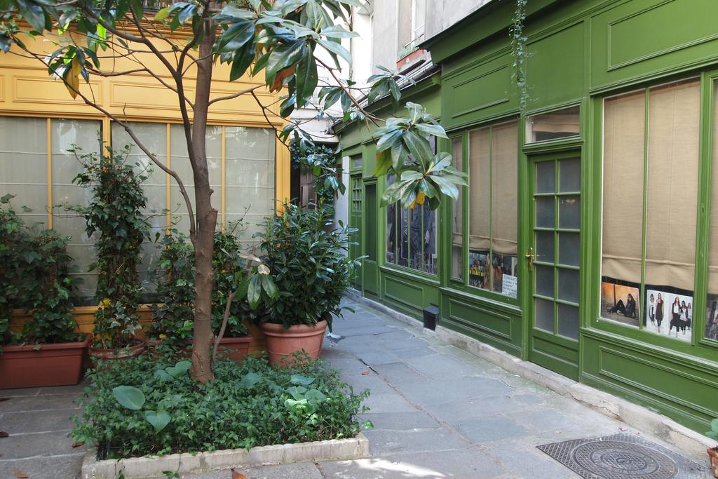Petit - Oasis In Marais Appartamento